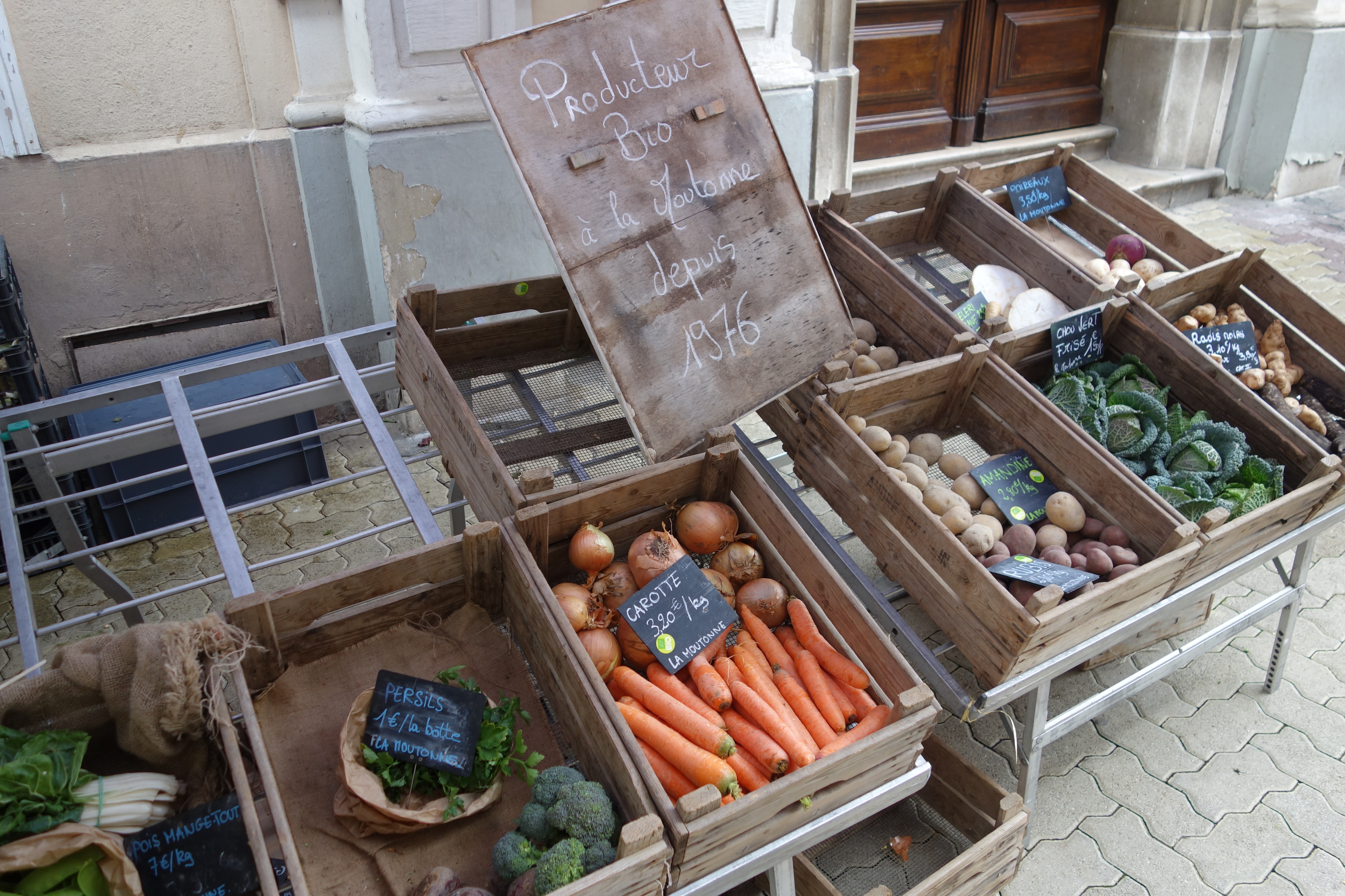 Les samedis bio - hyeres avenue des iles d'or - Hyeres Tourisme