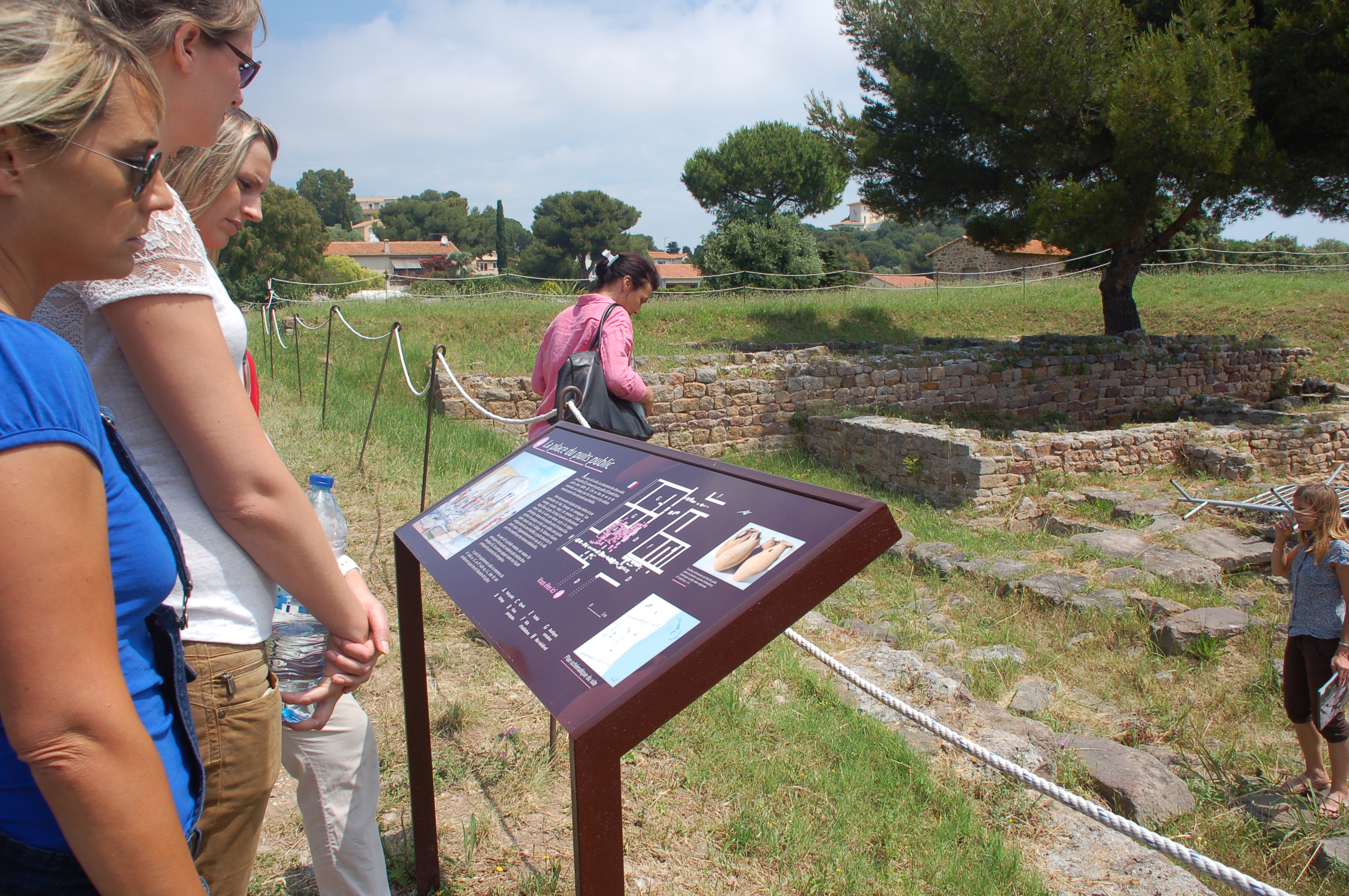 Viste guidée site archéologique Olbia Almanarre - Hyeres Tourisme