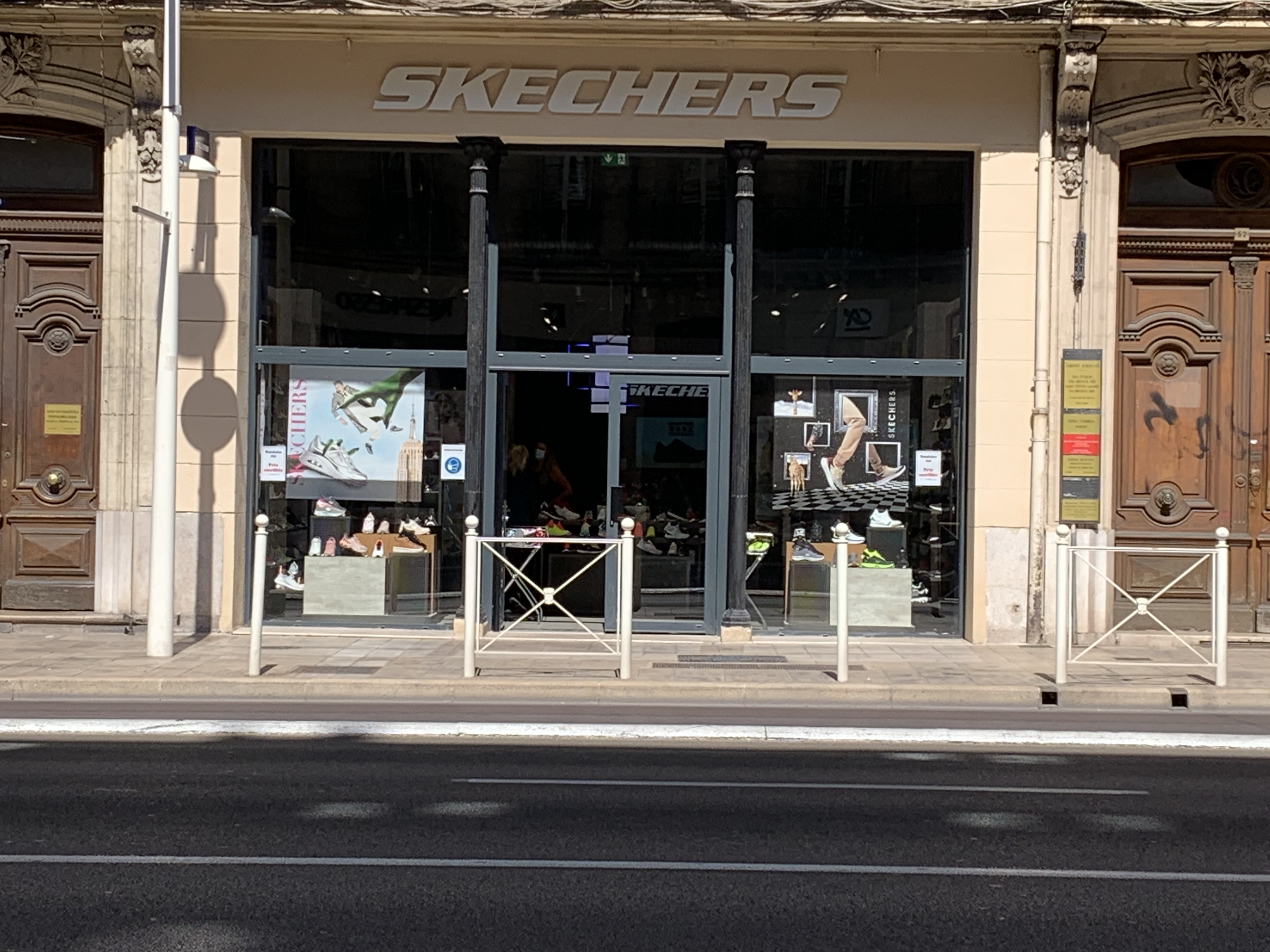 Magasin skechers strasbourg on sale